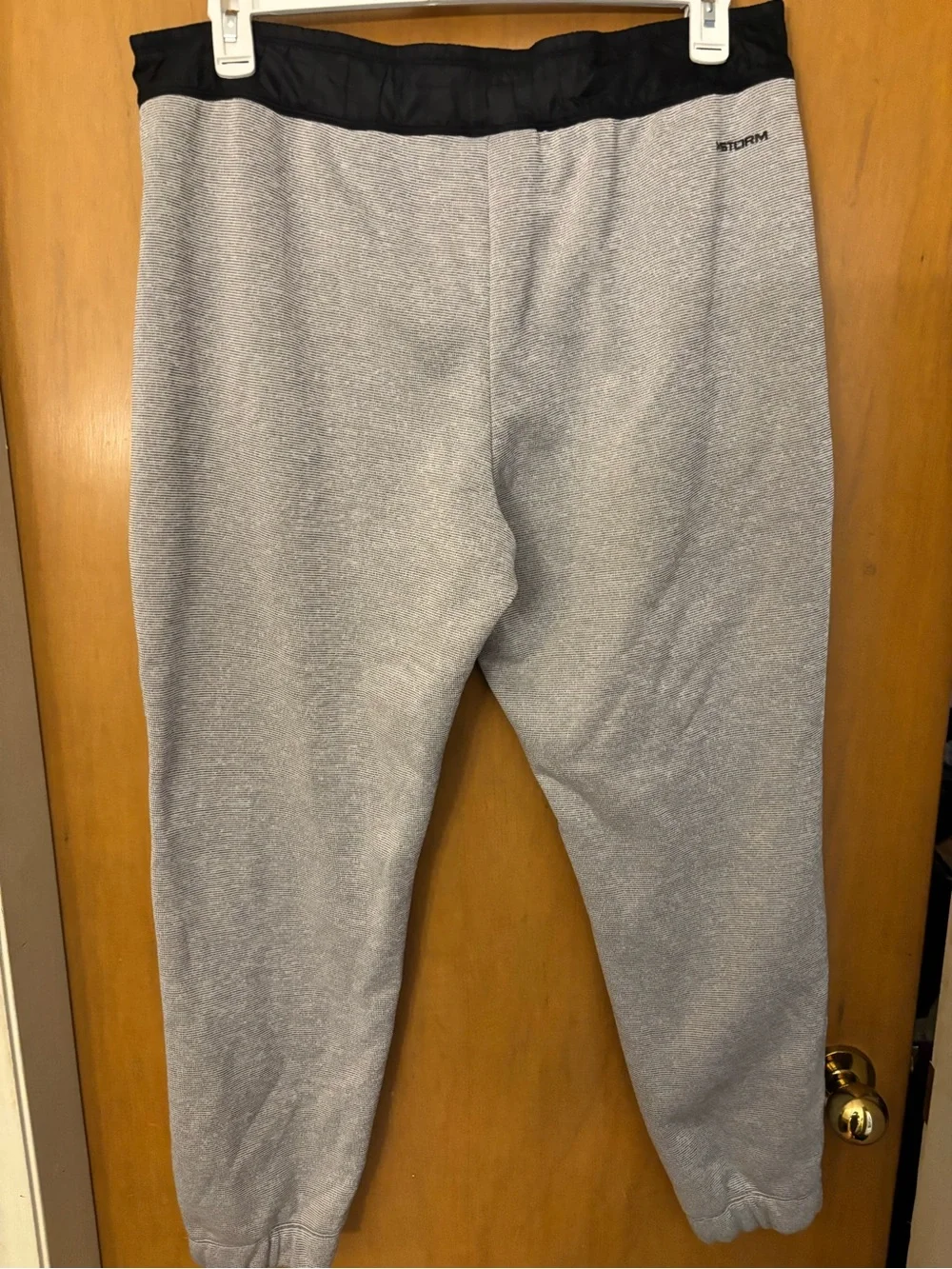 Under Armour Men’s Light Gray Jogger Sweatpants with Black Waistband - Picture 7 of 7